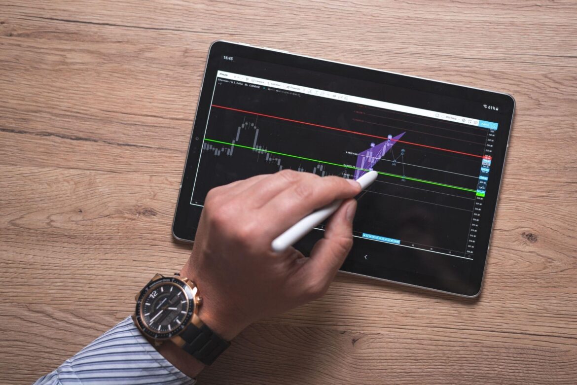 Why Real-Time Market Access Matters for Better Trading