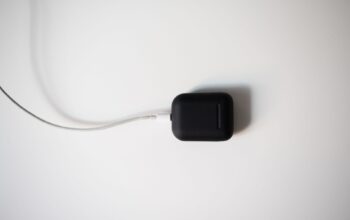 AI-powered earbuds