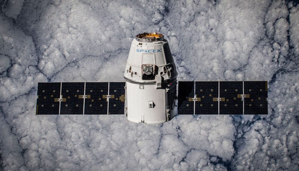 Earth-imaging satellite launch