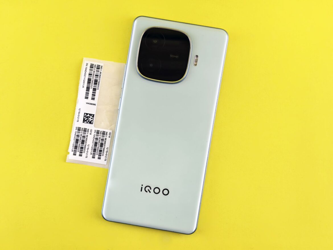 Is iQOO Z11xa 5G the Best Phone with a Proven Battery?